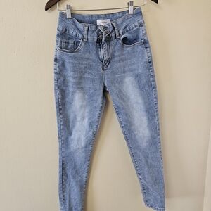 NEW Bamboo Blue Skinny Jeans Size  9 / 29 Stretch Denim High Rise